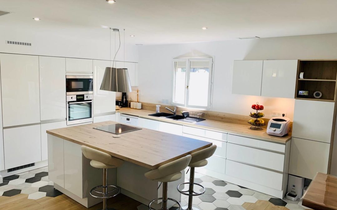 Les Avantages de Faire Appel à un Cuisiniste à Vincennes pour une Rénovation